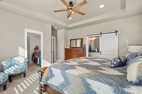 Tiny photo for 3890 Arena Drive, Medford, OR 97504 (MLS # 220211205)