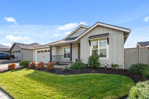 Tiny photo for 3890 Arena Drive, Medford, OR 97504 (MLS # 220211205)