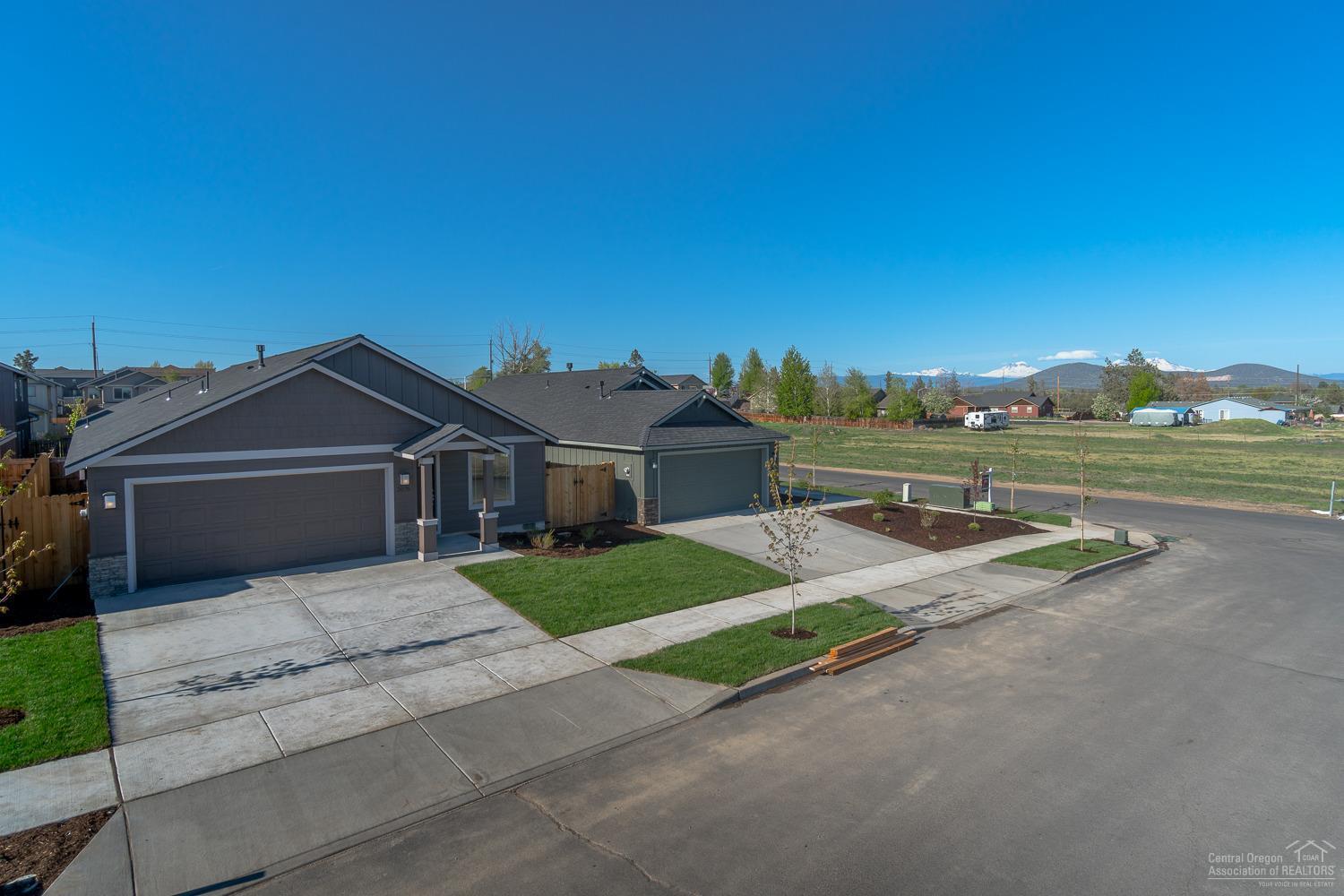 Fieldstone Crossing - Residential