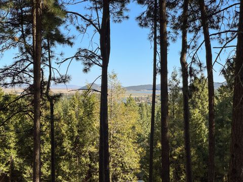 Tiny photo for 8909 Ponderosa Place, Klamath Falls, OR 97601 (MLS # 220217576)