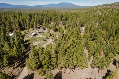 Tiny photo for 8909 Ponderosa Place, Klamath Falls, OR 97601 (MLS # 220217576)