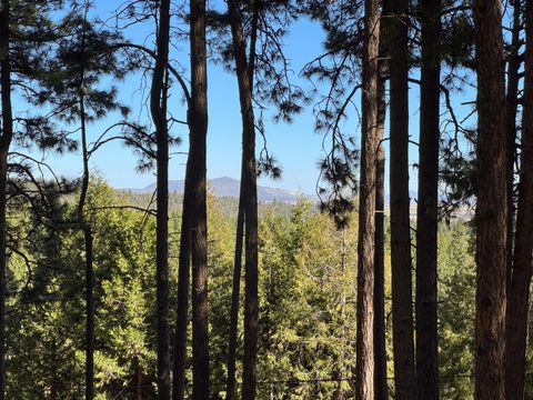 Tiny photo for 8909 Ponderosa Place, Klamath Falls, OR 97601 (MLS # 220217576)