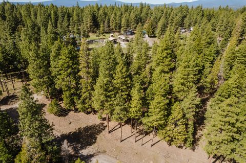 Tiny photo for 8909 Ponderosa Place, Klamath Falls, OR 97601 (MLS # 220217576)