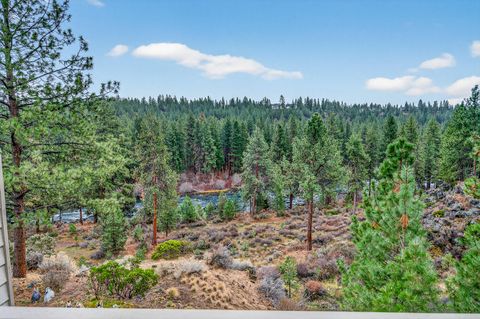 Tiny photo for 19745 Mount Bachelor Court, Bend, OR 97702 (MLS # 220212873)