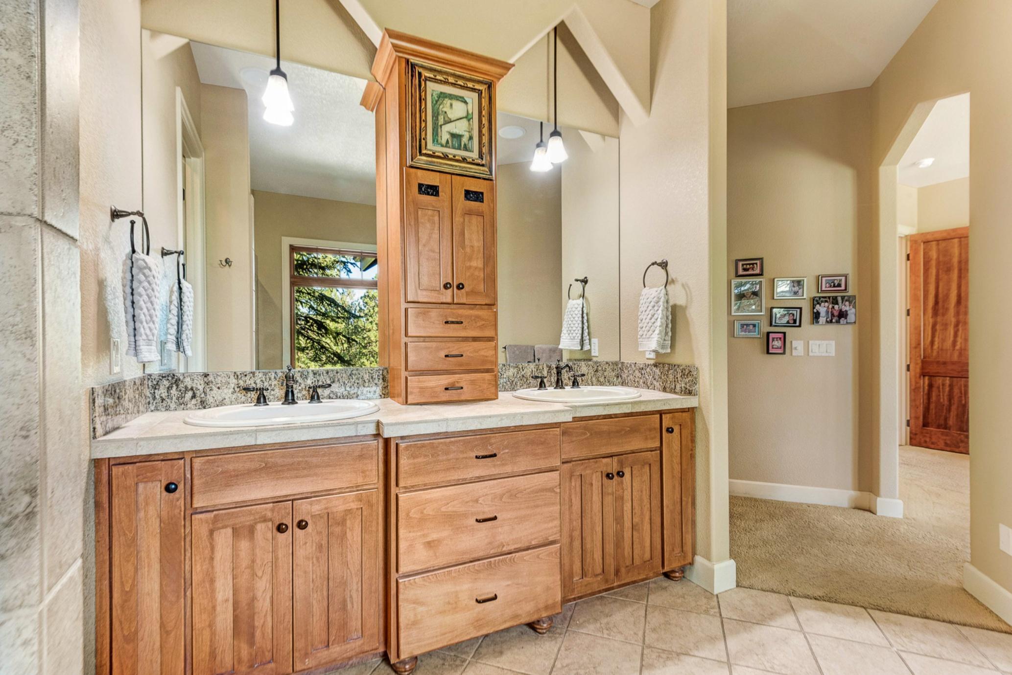 Awbrey Glen - Residential