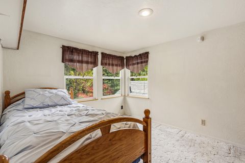 Tiny photo for 7771 Monument Drive, Grants Pass, OR 97526 (MLS # 220219951)