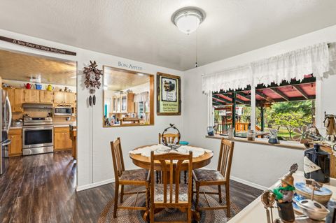 Tiny photo for 7771 Monument Drive, Grants Pass, OR 97526 (MLS # 220219951)