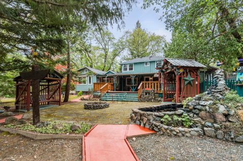 Tiny photo for 7771 Monument Drive, Grants Pass, OR 97526 (MLS # 220219951)