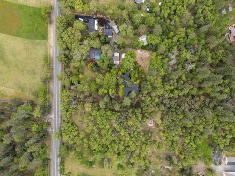 Tiny photo for 7771 Monument Drive, Grants Pass, OR 97526 (MLS # 220219951)