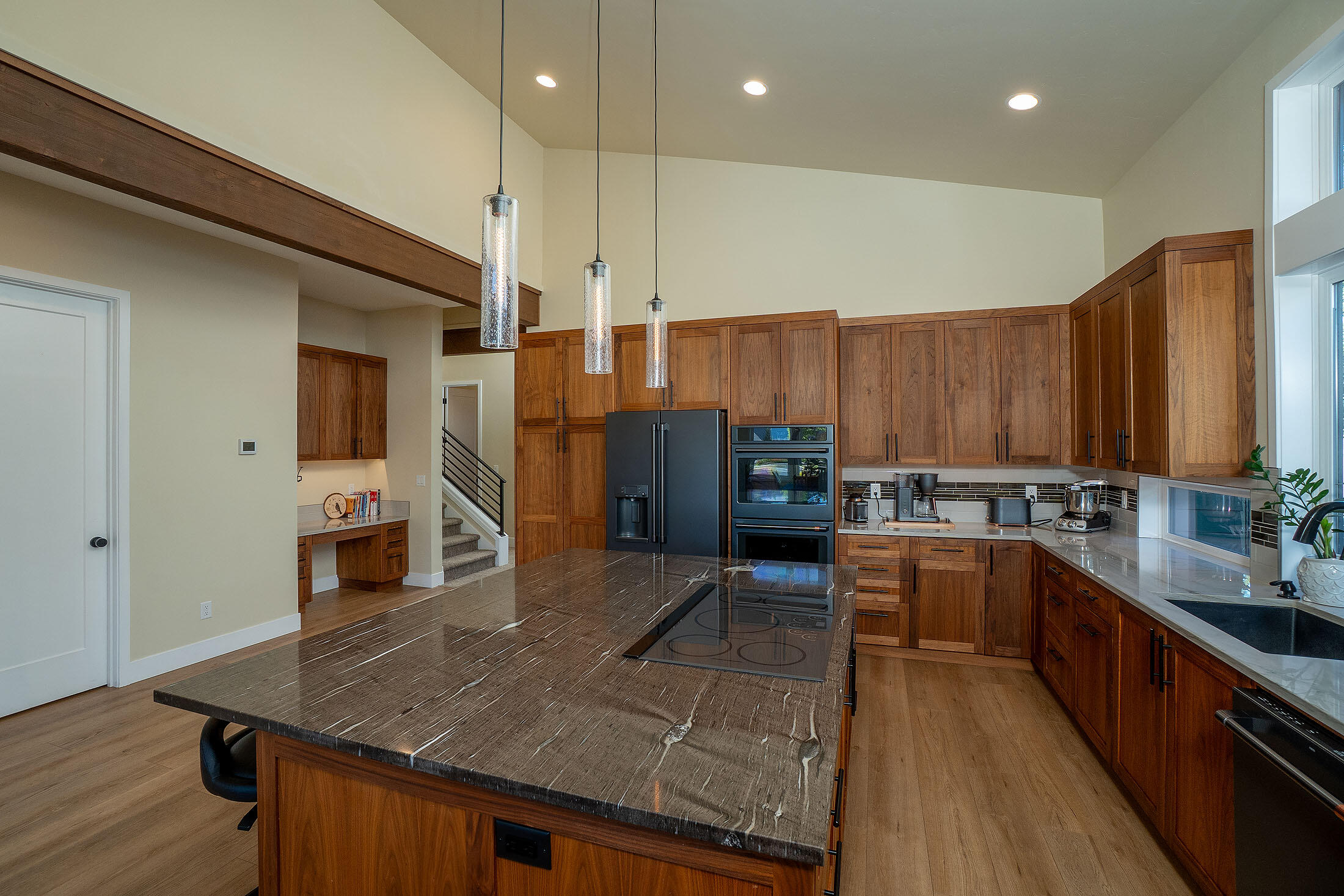 Hidden Hills - Residential