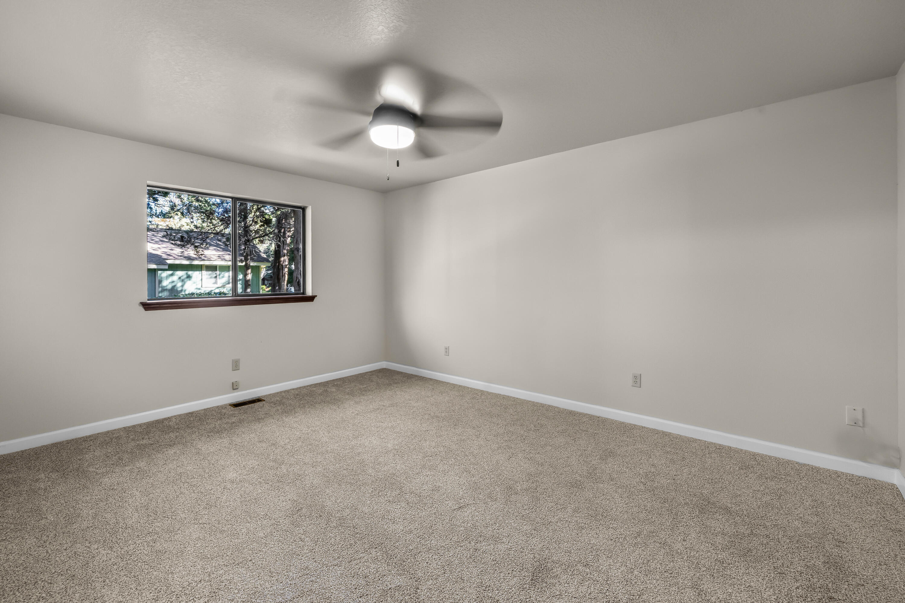 Nottingham Square - Residential