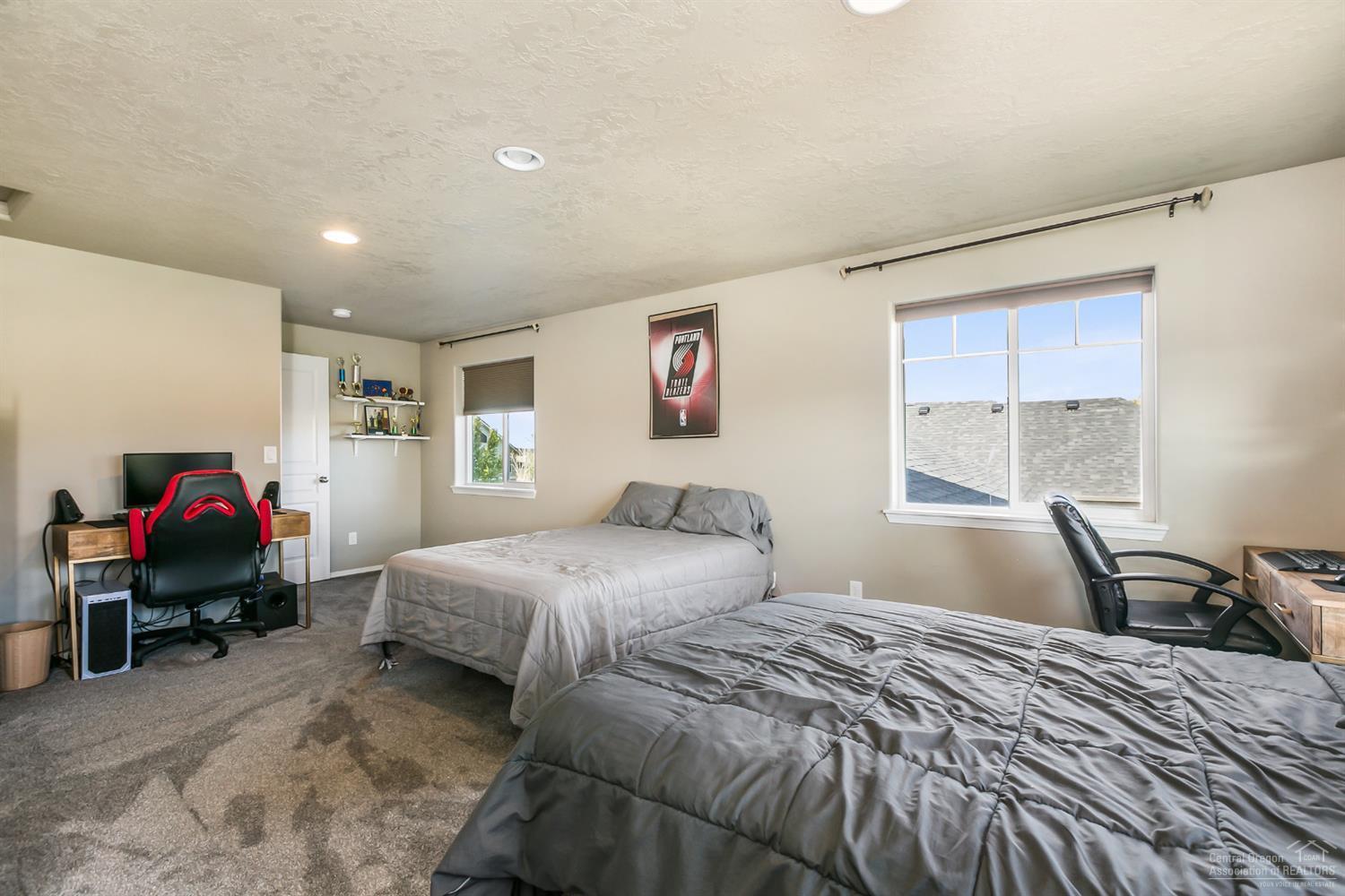 Summit Crest - Residential