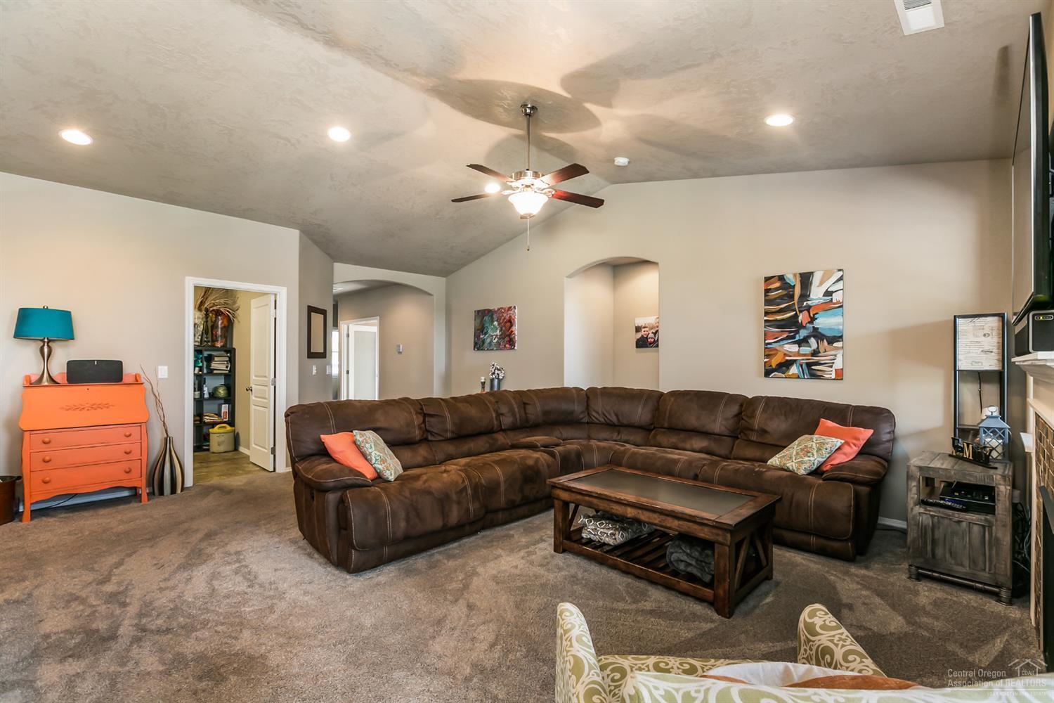 Summit Crest - Residential