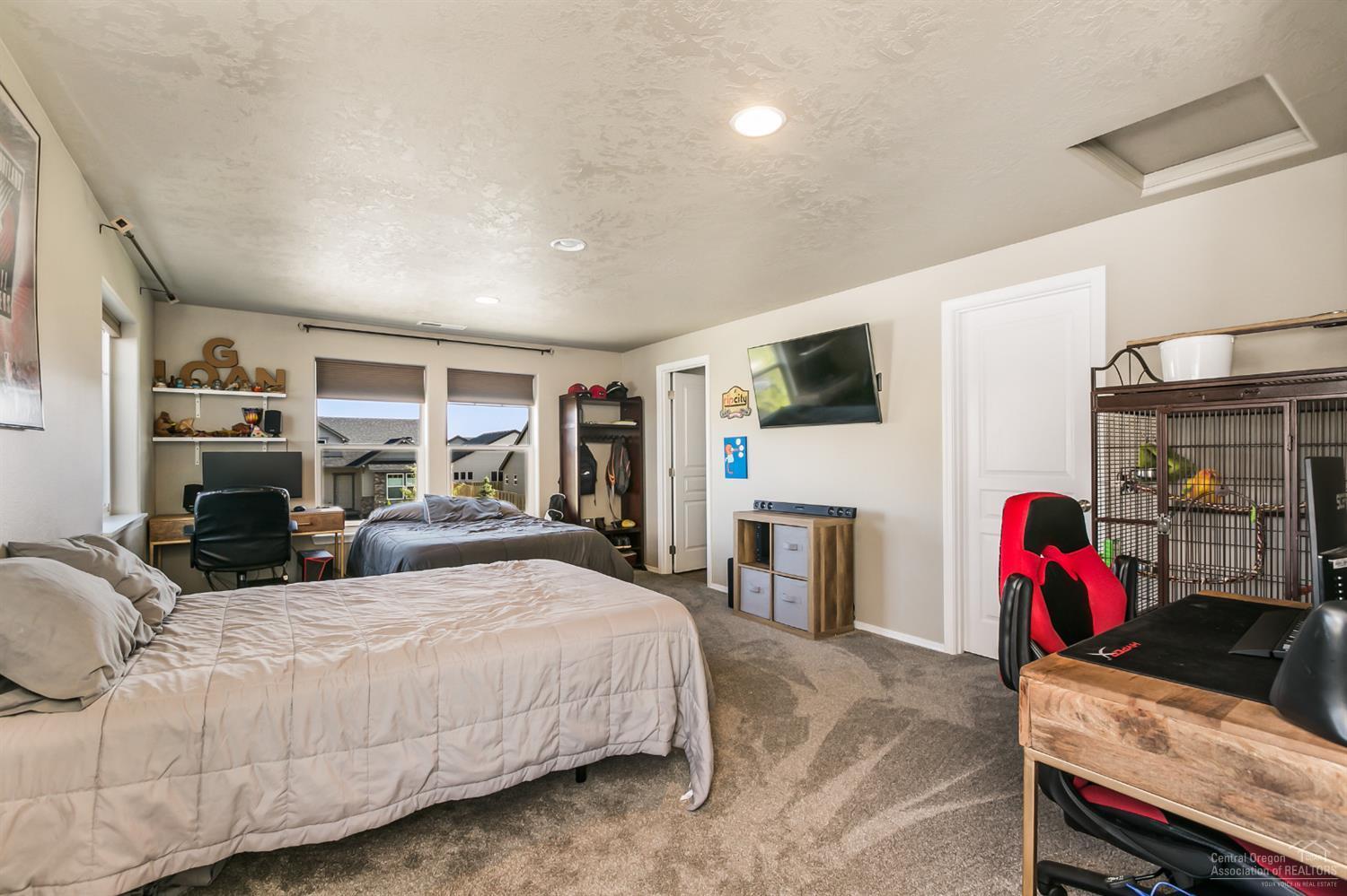 Summit Crest - Residential