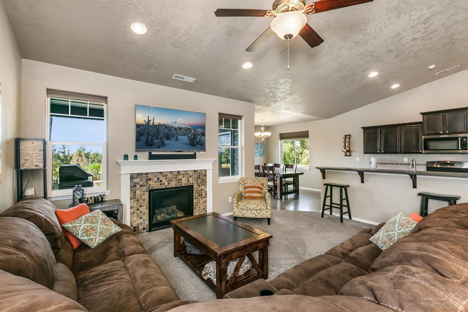 Summit Crest - Residential