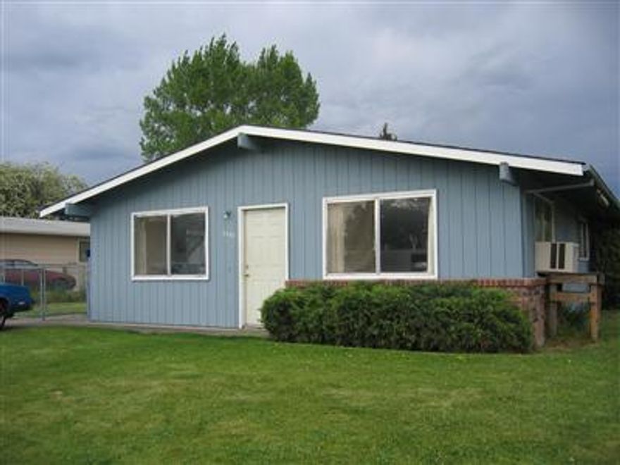 Great Investment! Newly remodeled duplex with private driveways, fenced backyards, and long term tenants. Each unit is 2bdrm 1bth w/laundry hookups, located in wonderful E. Medford neighborhood.