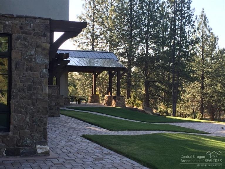 The Highlands at Broken Top - Residential