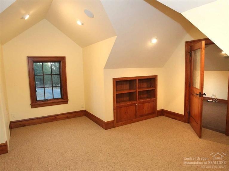 The Highlands at Broken Top - Residential