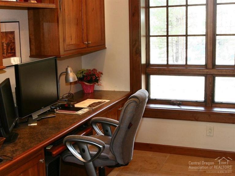 The Highlands at Broken Top - Residential