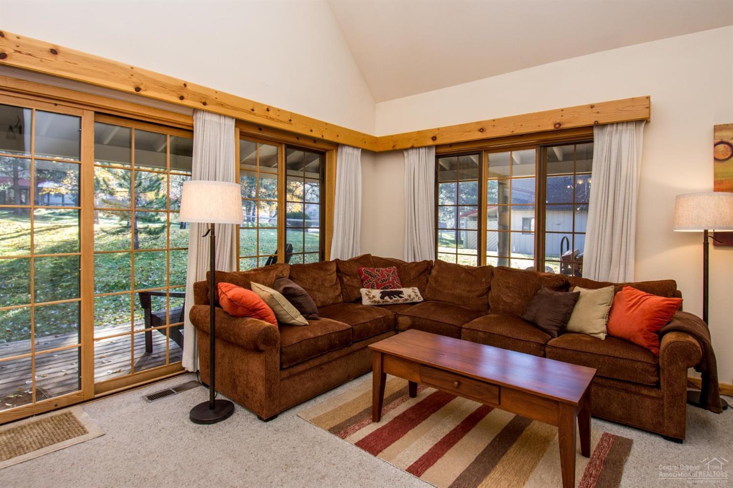 Circle 4 Ranch - Residential