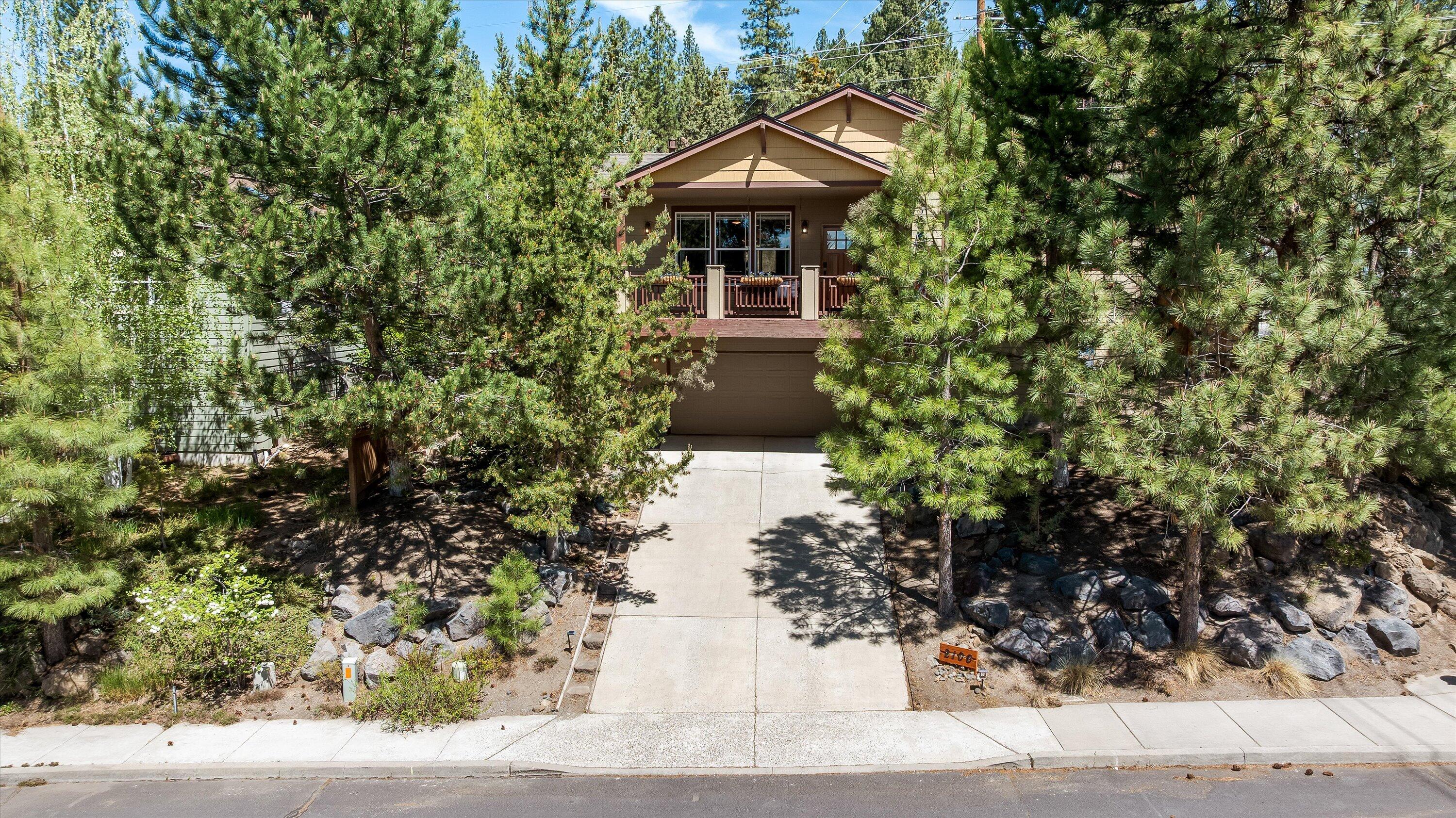 2106 NW Black Pines Place