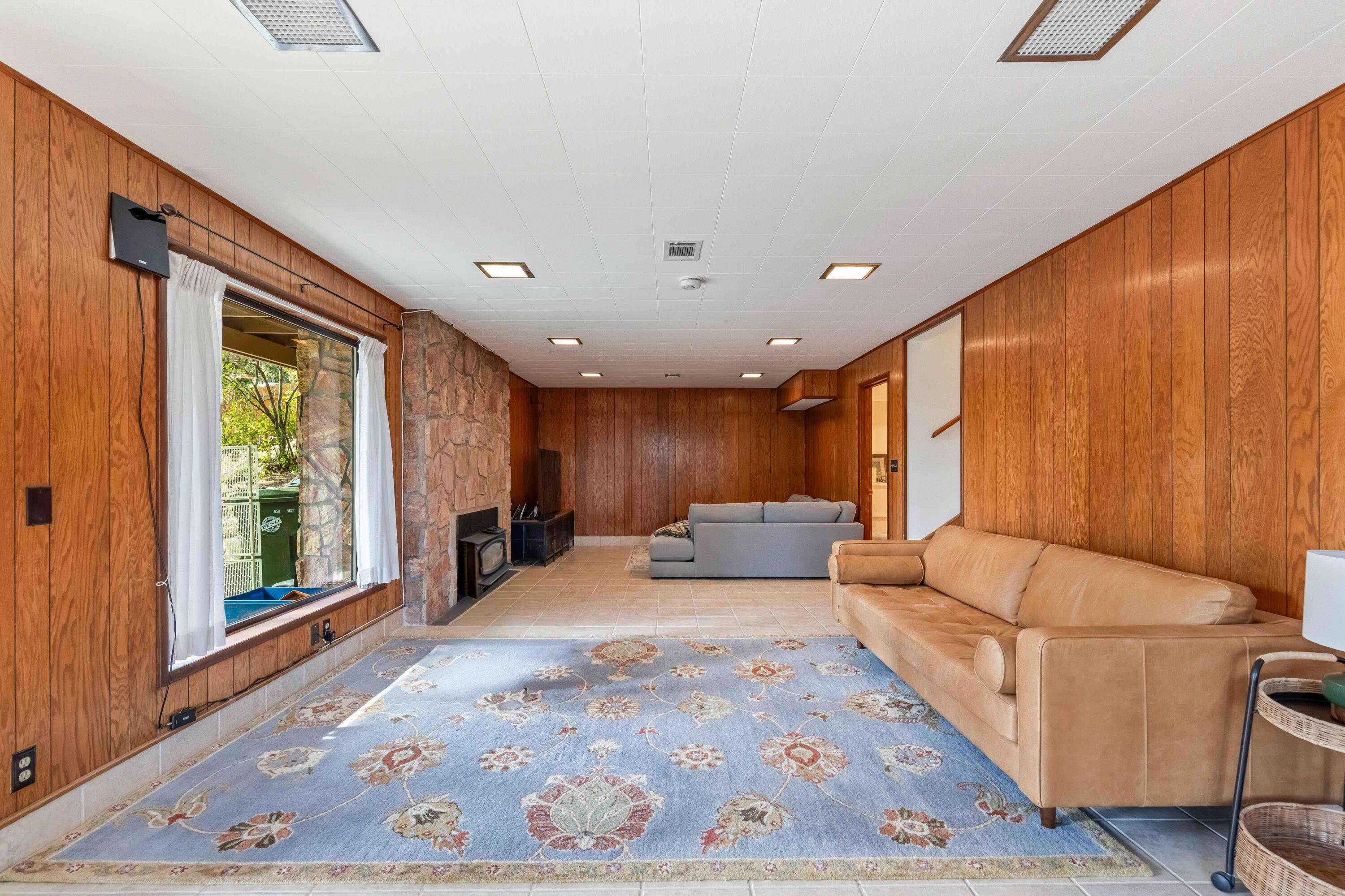 1671 NW Saginaw Ave, Bend, OR, 97703, USA, 3 Bedrooms Bedrooms, ,3 BathroomsBathrooms,Residential,Active,1671 NW Saginaw Ave,220222277