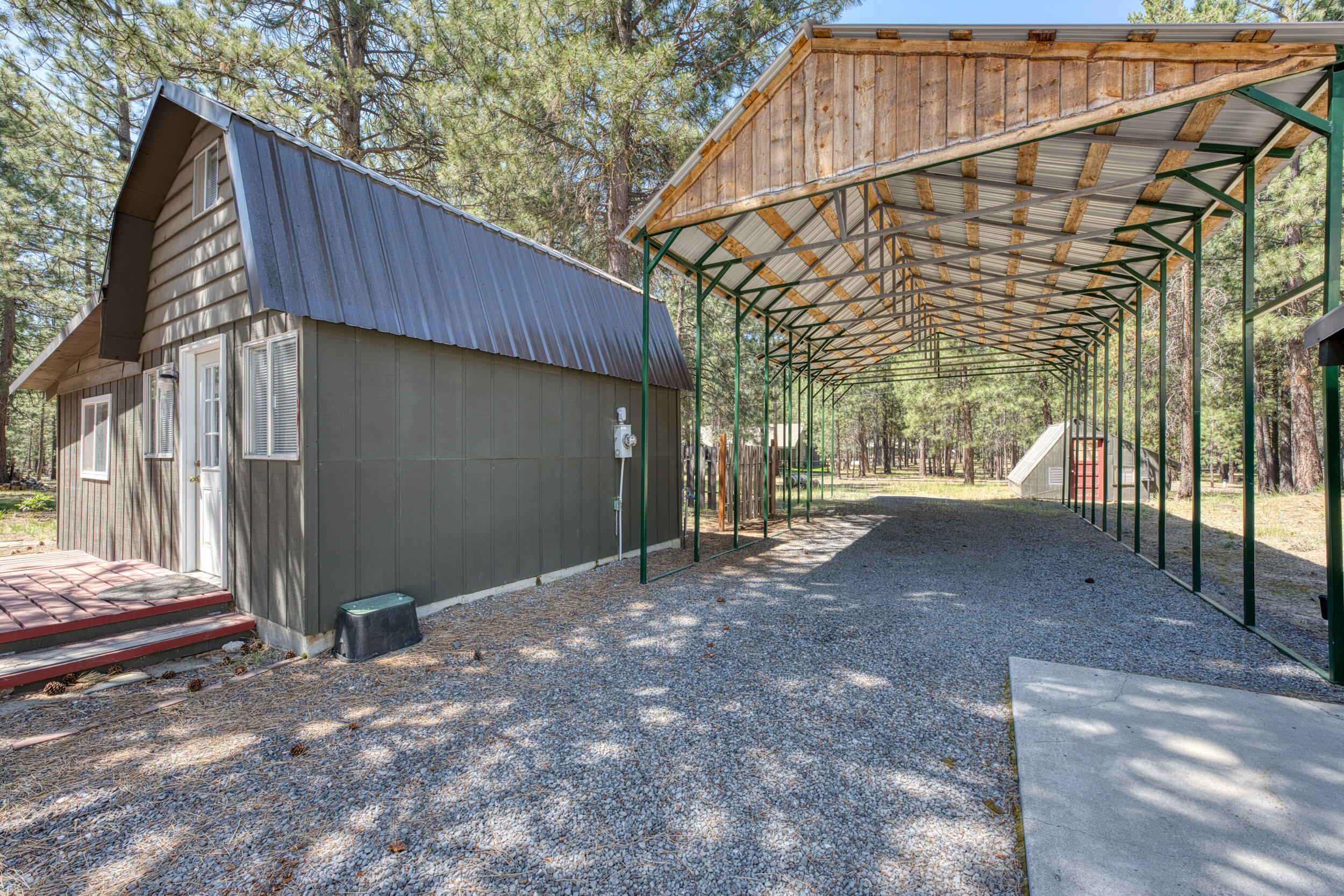 Ponderosa Pines - Residential