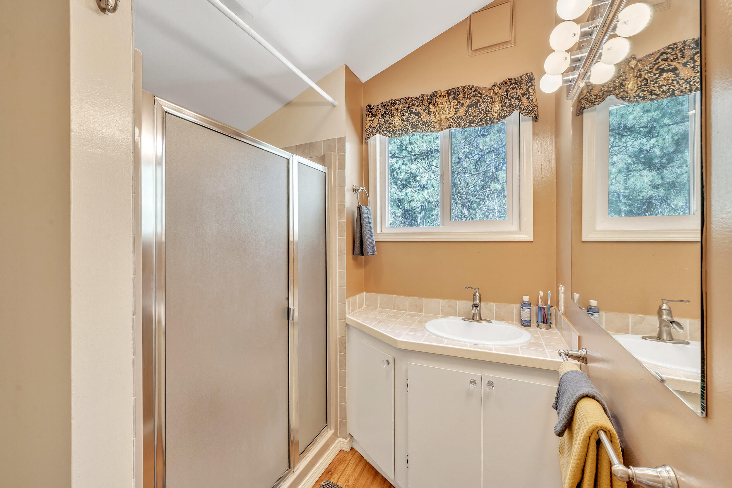 Ponderosa Pines - Residential