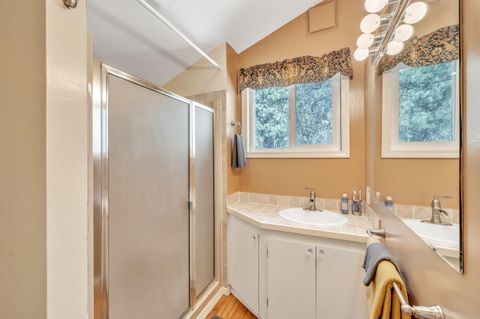 Tiny photo for 52300 Barberry Circle, La Pine, OR 97739 (MLS # 220204682)