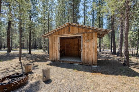 Tiny photo for 52300 Barberry Circle, La Pine, OR 97739 (MLS # 220204682)