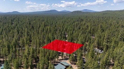 Tiny photo for 52300 Barberry Circle, La Pine, OR 97739 (MLS # 220204682)