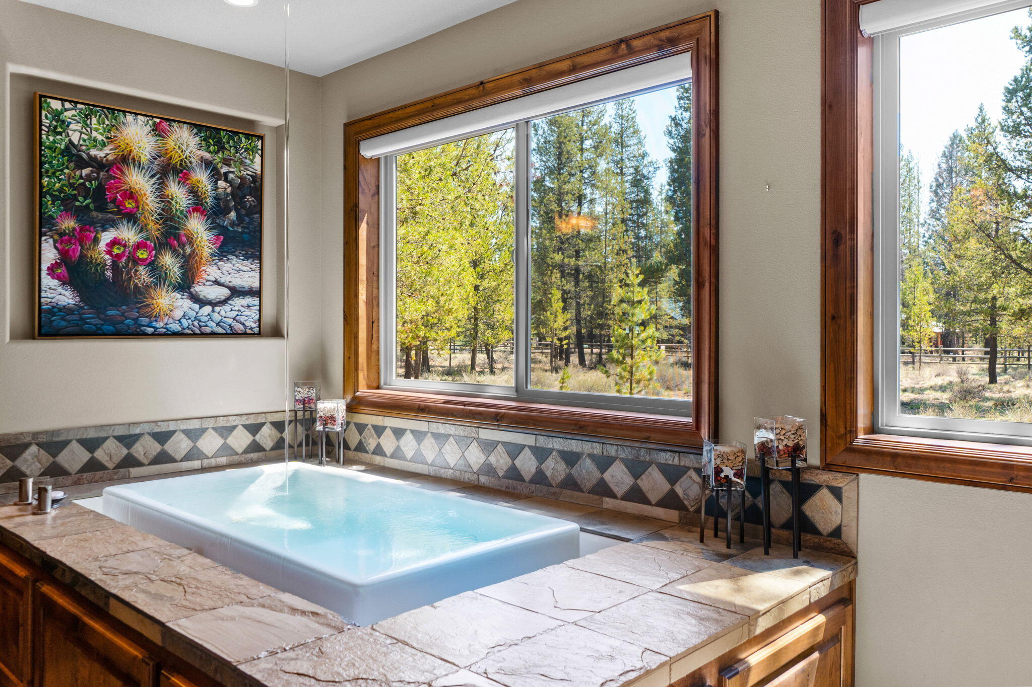 Pinewood Country Est - Residential