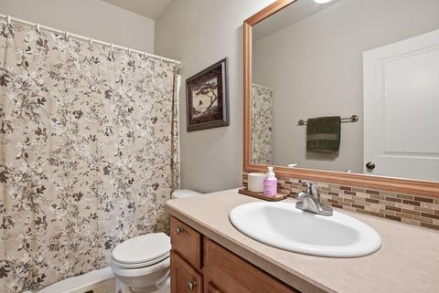 Tiny photo for 20648 Beaumont Drive, Bend, OR 97701 (MLS # 220217021)