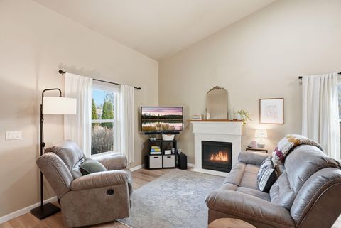 Tiny photo for 20648 Beaumont Drive, Bend, OR 97701 (MLS # 220217021)