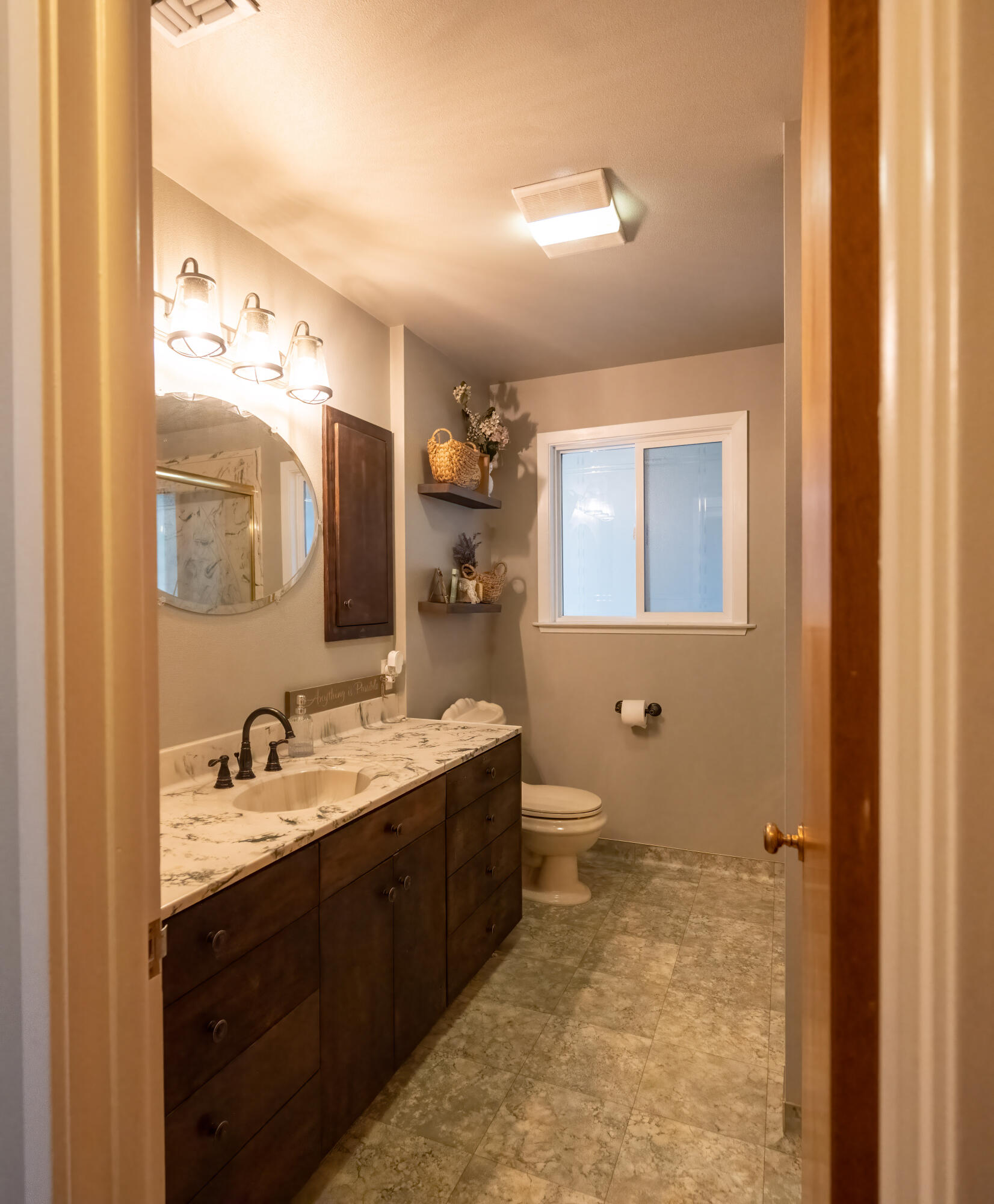 Summers Lane Homes - Residential