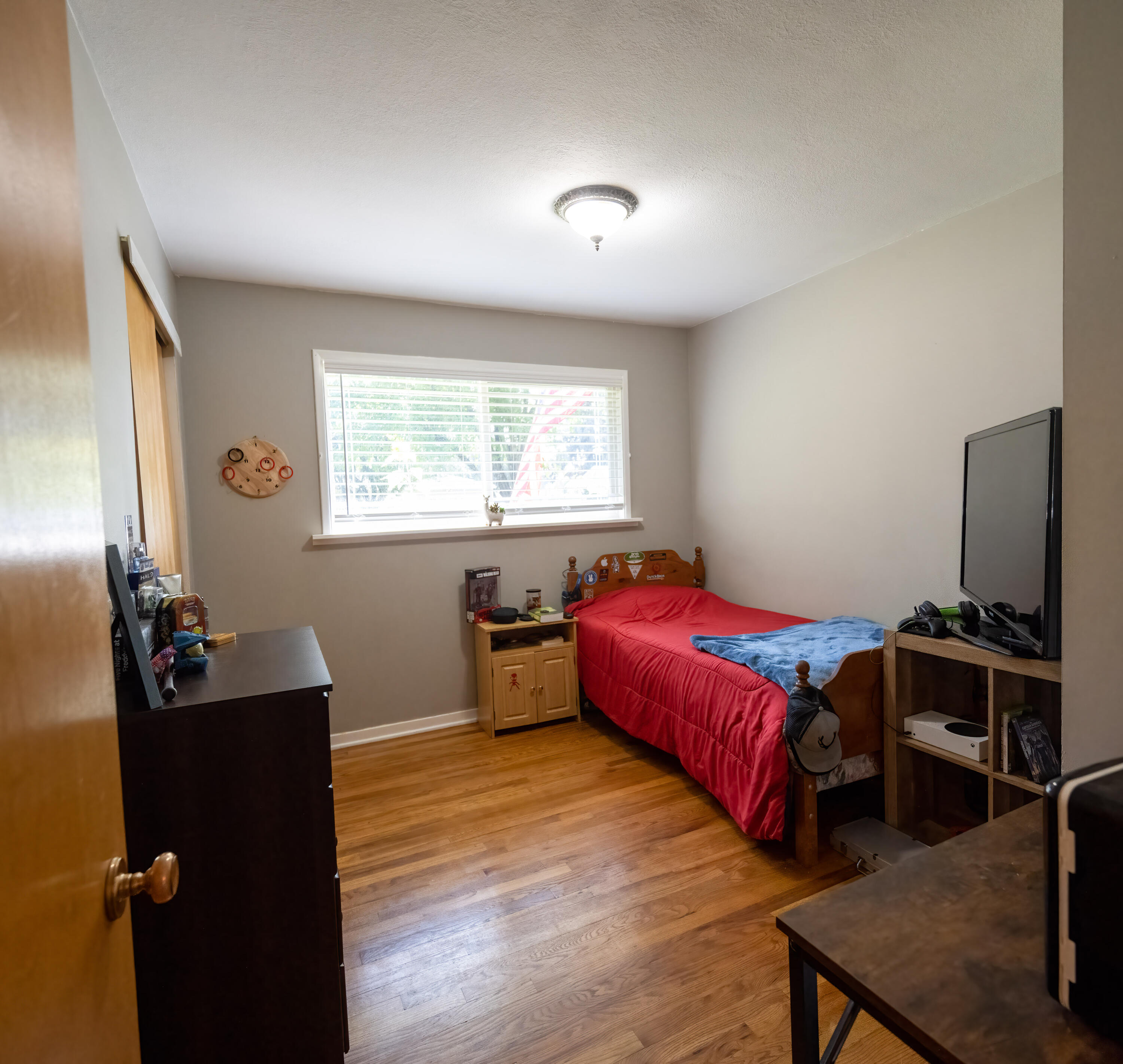 Summers Lane Homes - Residential