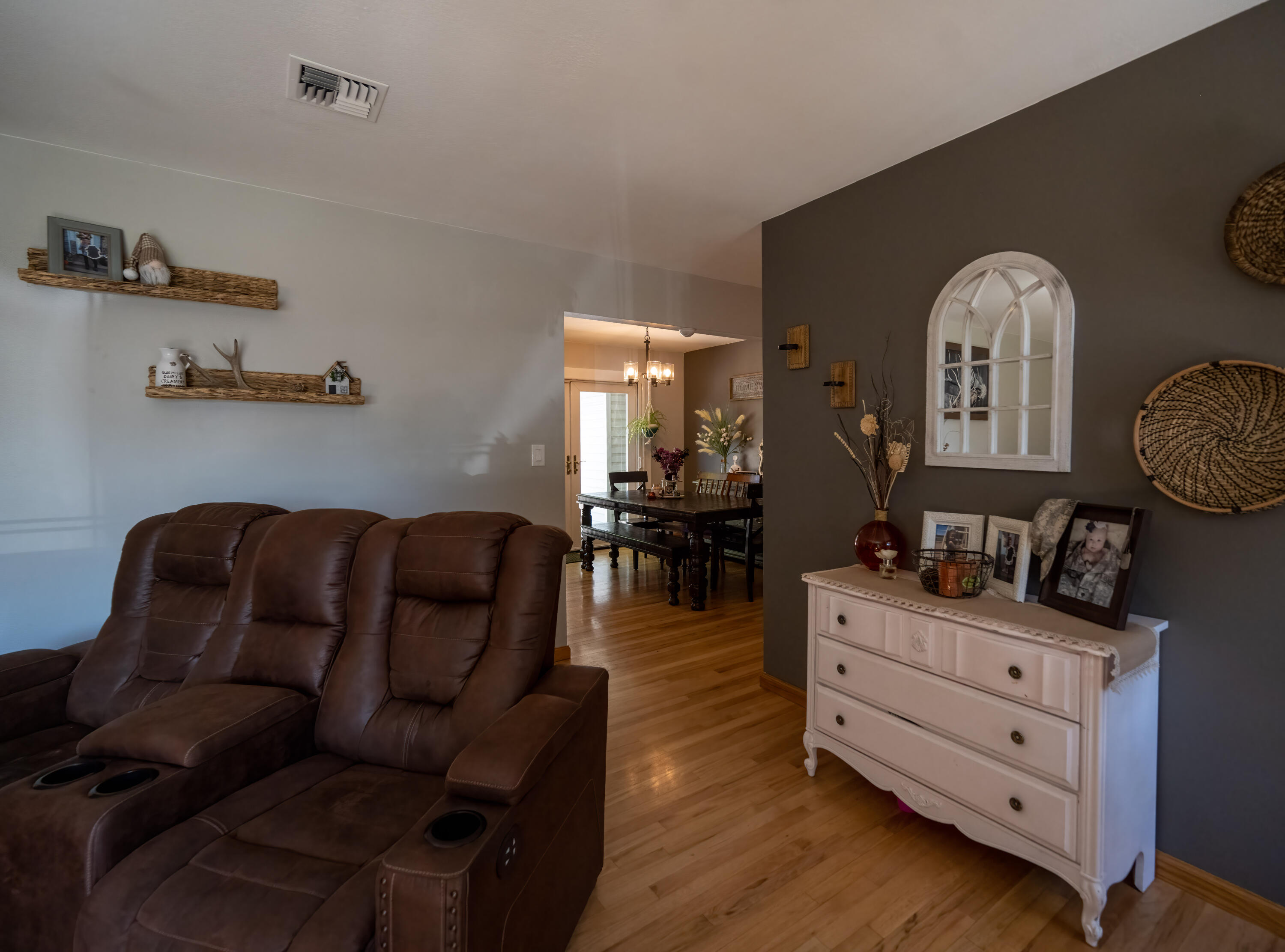 Summers Lane Homes - Residential