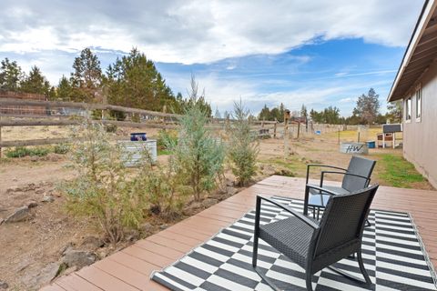 Tiny photo for 62118 Cody Jr Road, Bend, OR 97701 (MLS # 220211949)