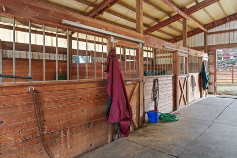 Tiny photo for 62118 Cody Jr Road, Bend, OR 97701 (MLS # 220211949)