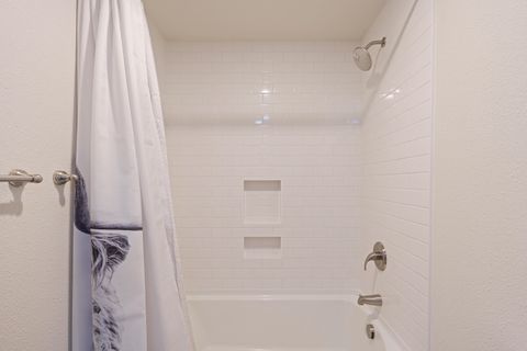 Tiny photo for 62118 Cody Jr Road, Bend, OR 97701 (MLS # 220211949)