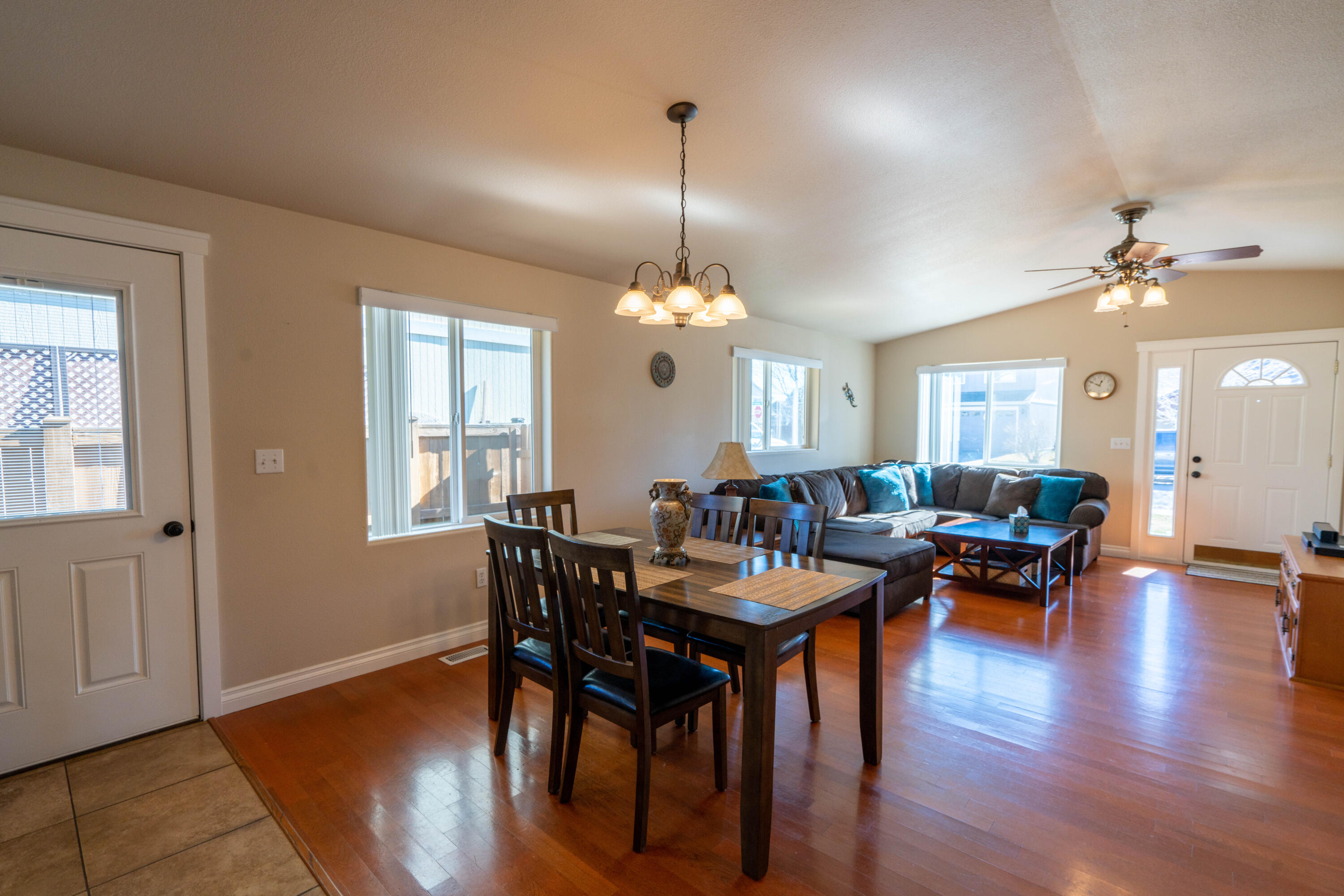 Juniper Glen - Residential