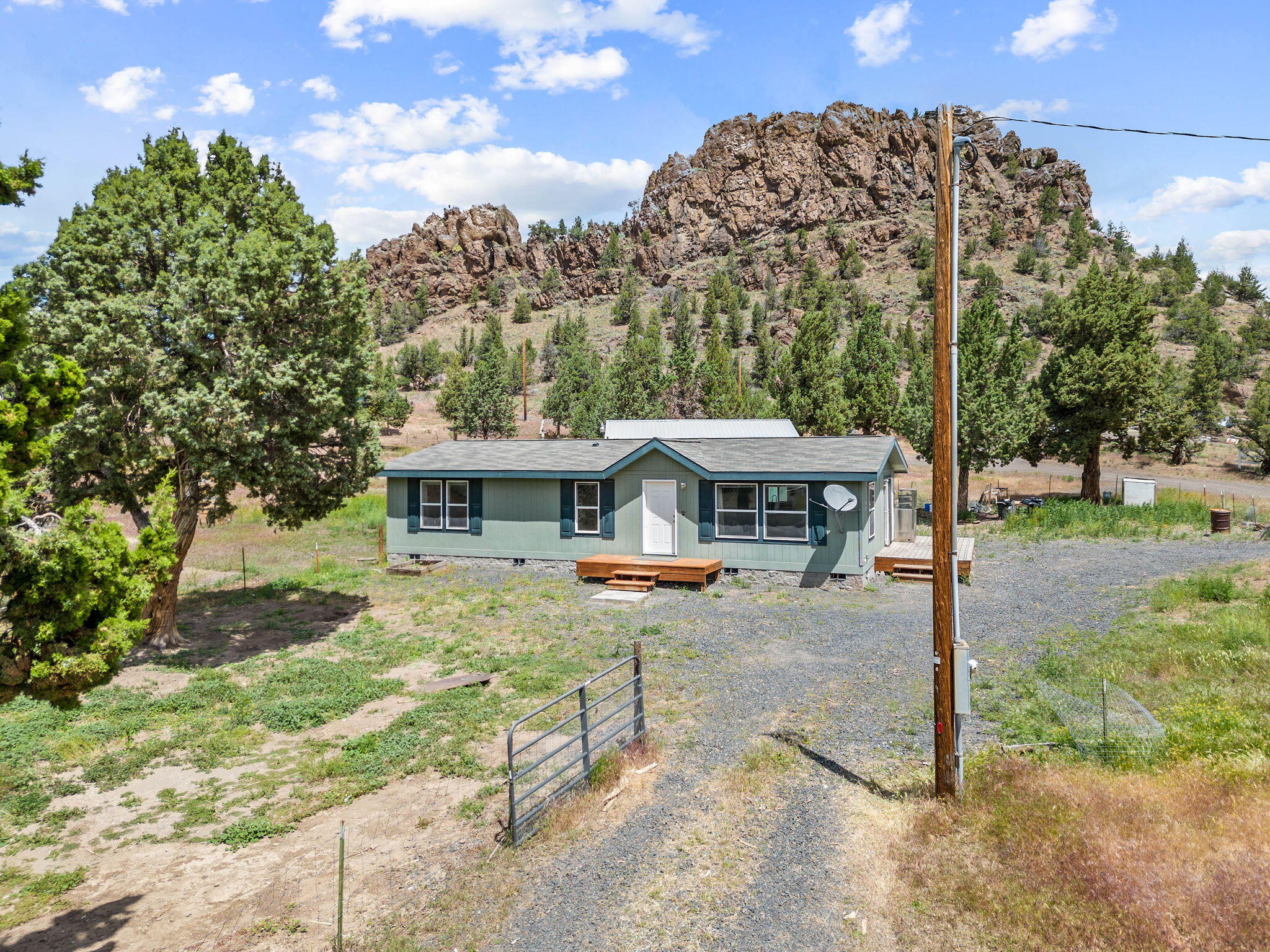 Juniper Hills - Residential