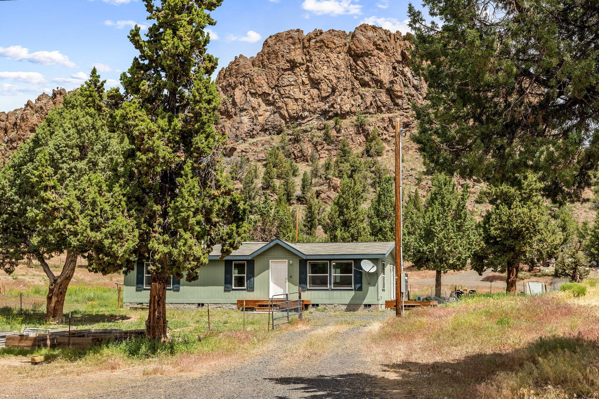 Juniper Hills - Residential