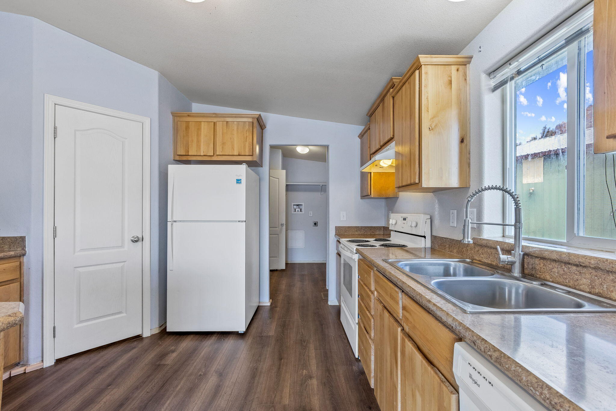 Juniper Hills - Residential