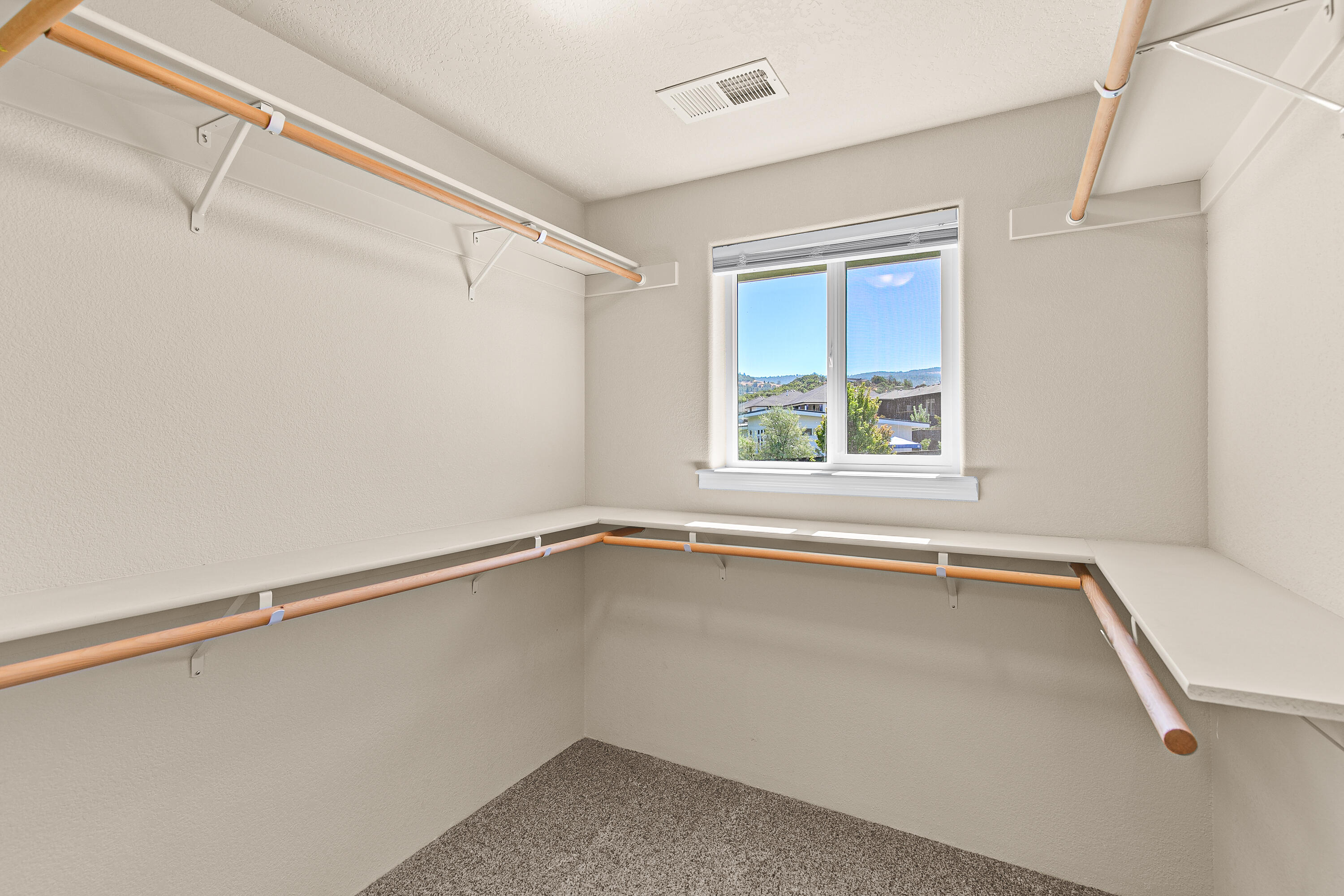 Heights At Hillcrest Phase 1, The - Residential