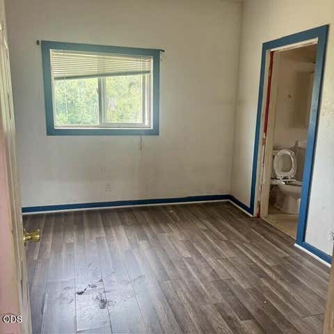 Tiny photo for 434 Michigan Avenue, Klamath Falls, OR 97601 (MLS # 220224177)