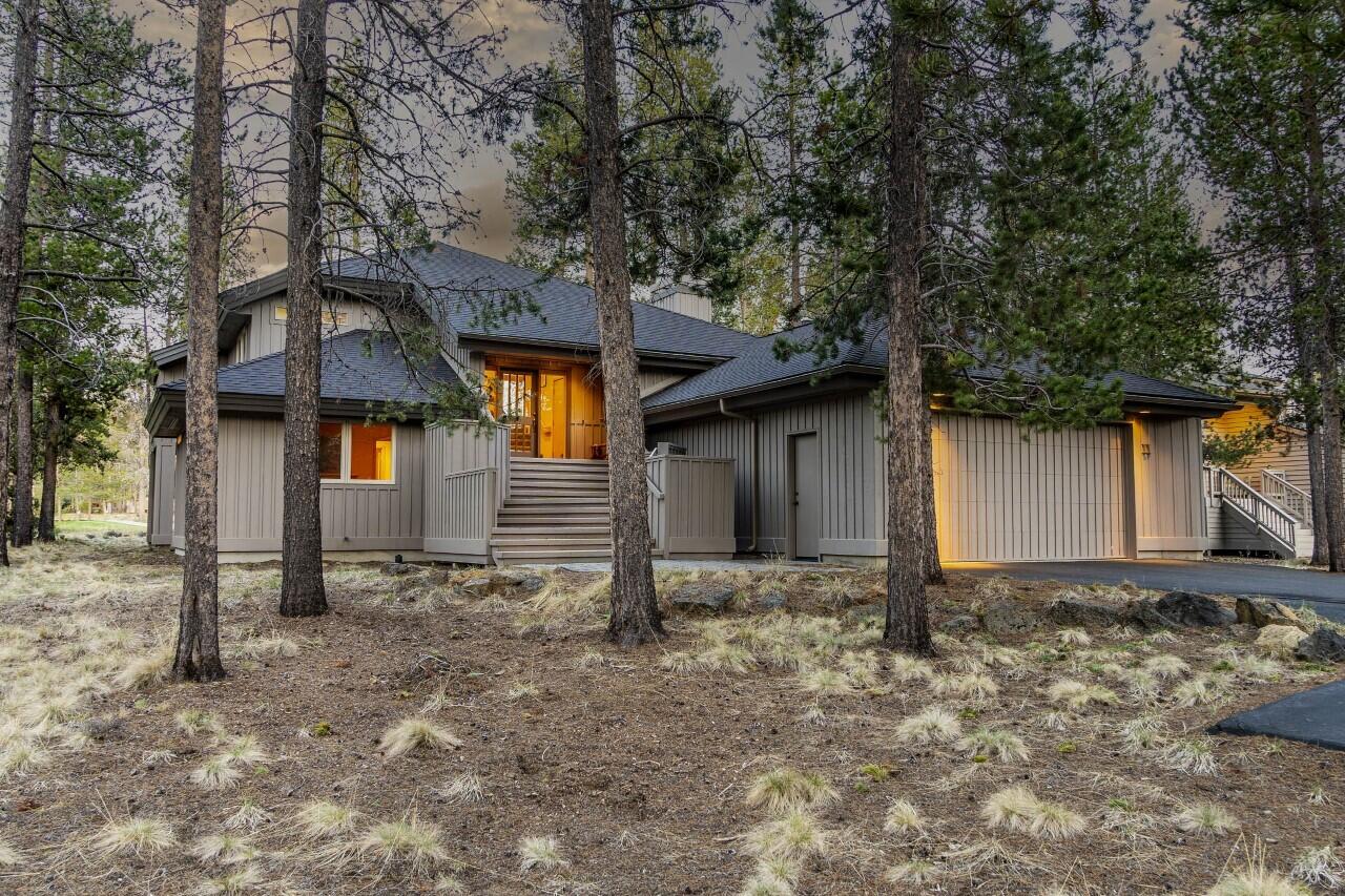 Fairway Crest Village - Residential