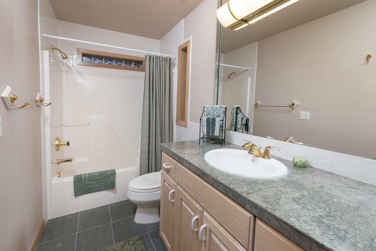 Fairway Crest Village - Residential