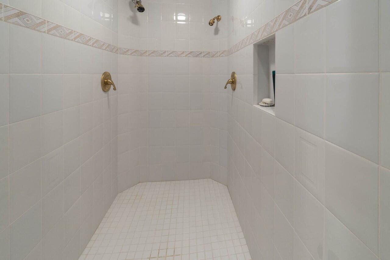 Fairway Crest Village - Residential