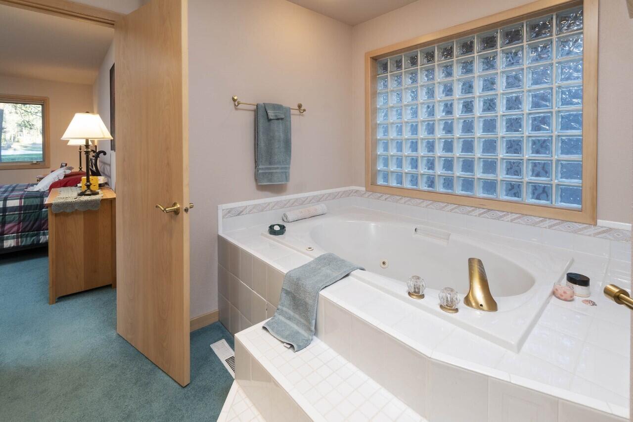 Fairway Crest Village - Residential